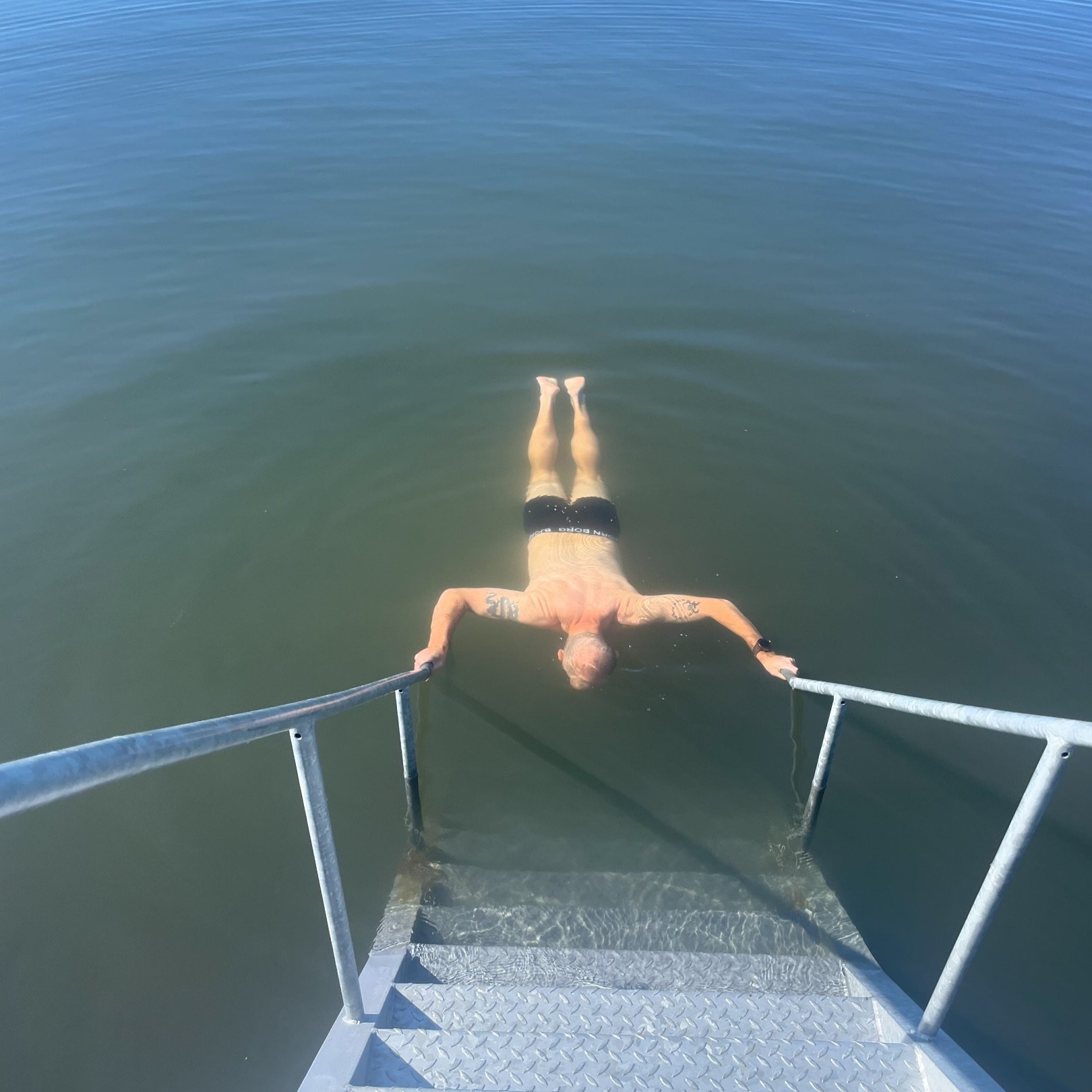 Summer&rsquo;s here! 
(11 degrees celsius 😅🥶)
