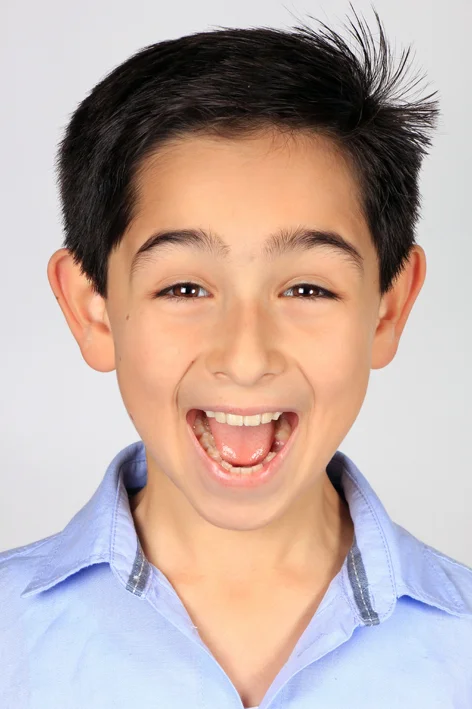 headshot photographer available in leeds west yorkshire and Edin