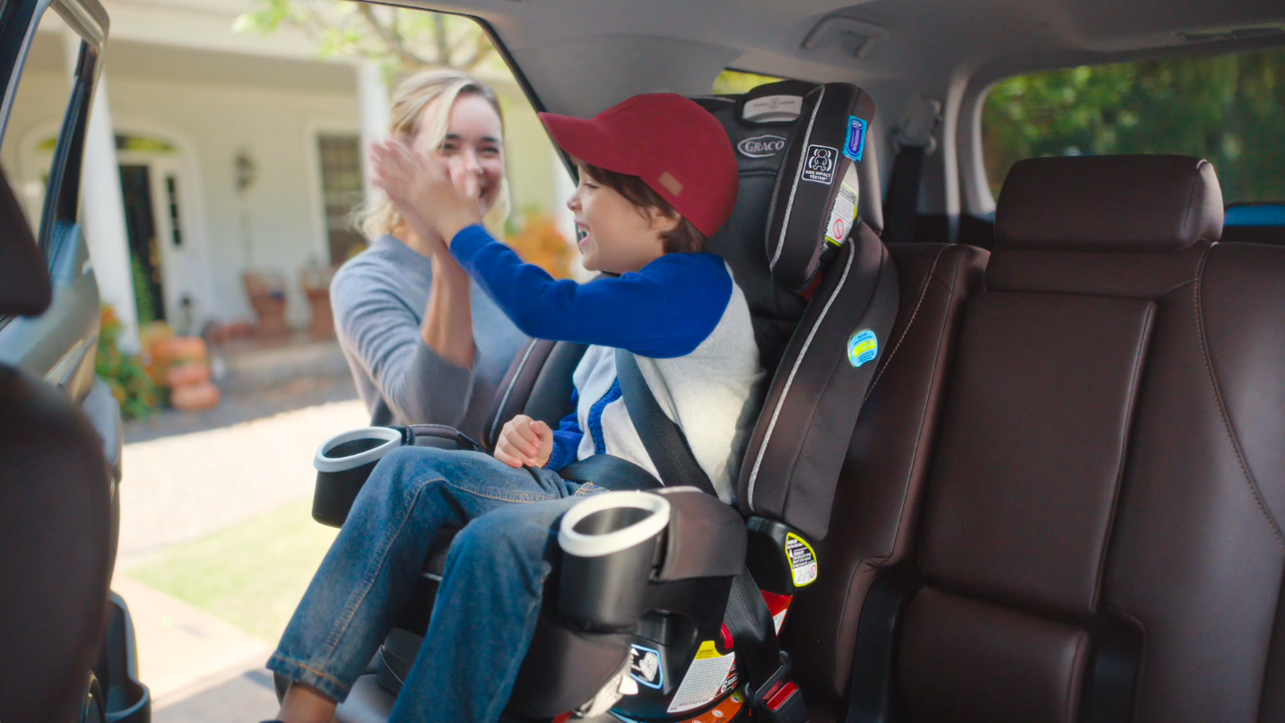 Graco "High Five" - Live Action