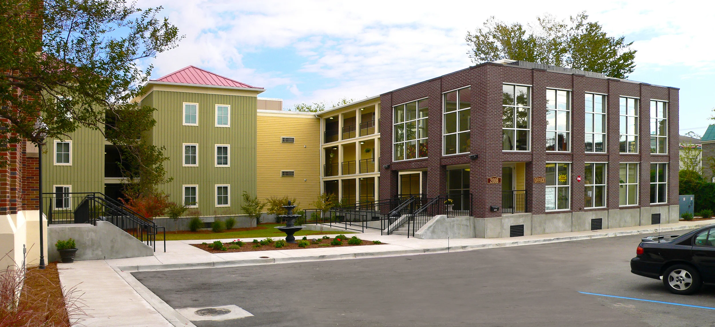 court merged small_adj2.jpg