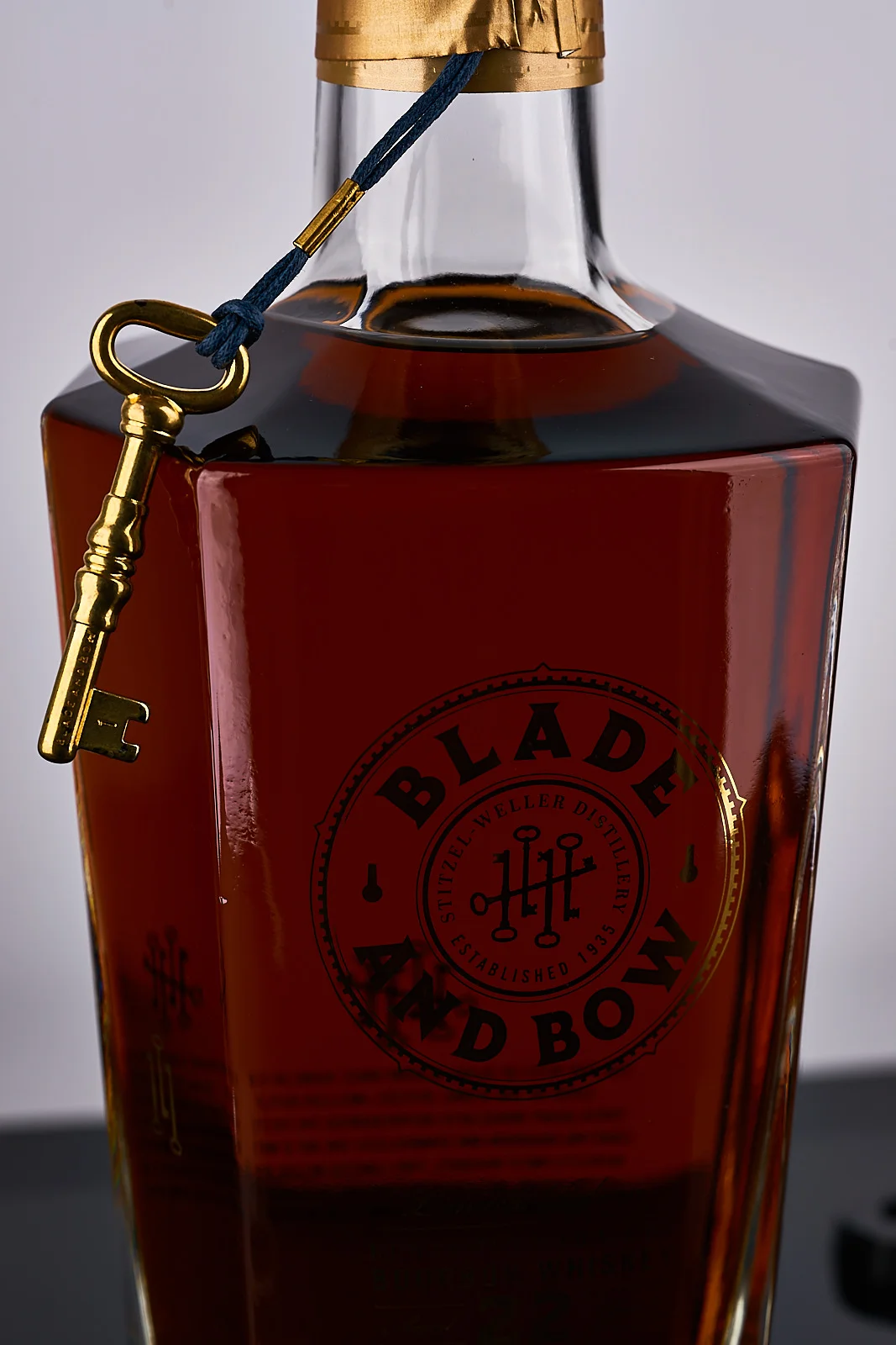 181009 Whisky Bottle00512proof.jpg