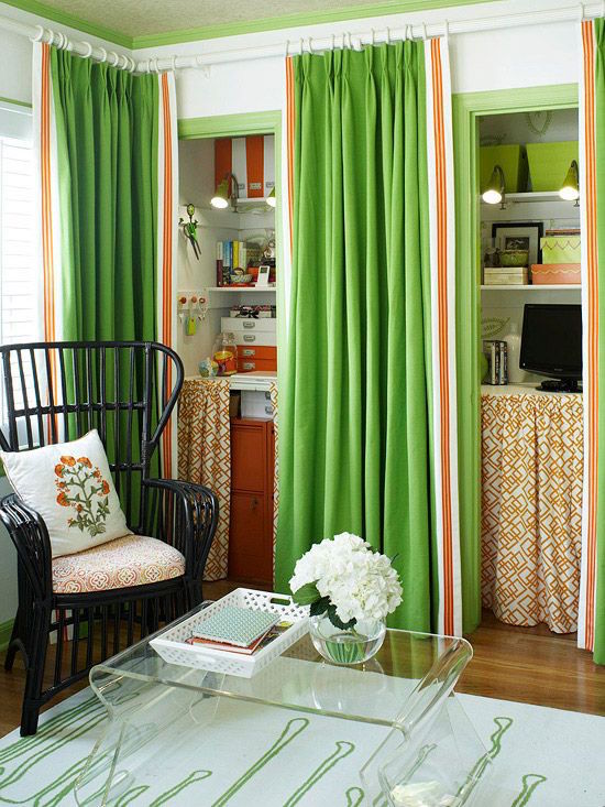 home-office-with-green-curtains