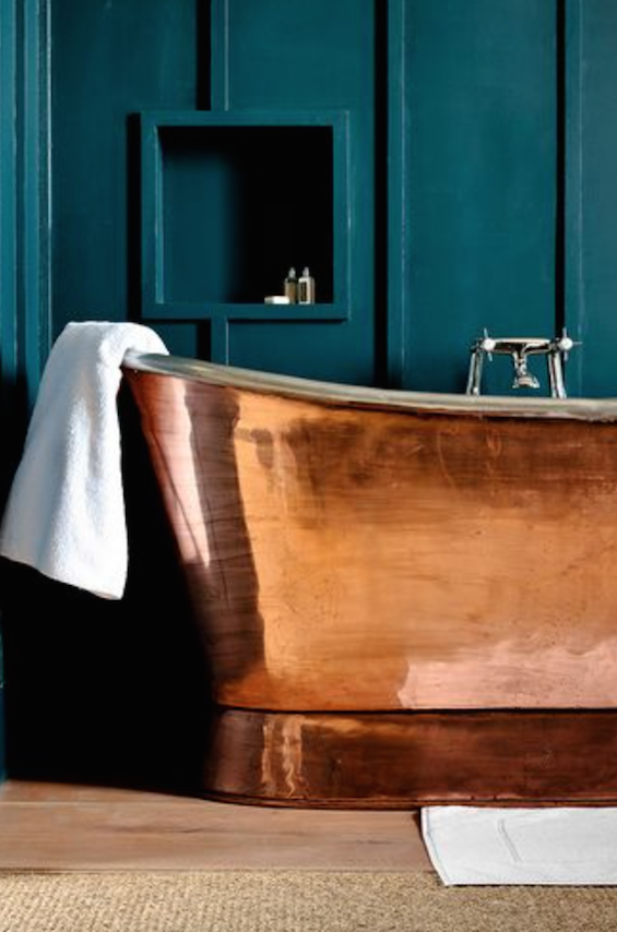teal-walls-copper-bath