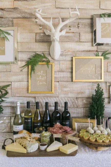 Inexpensive frames, craft paper, metallic pens and voilá! Bonus points for the deer's head. Harper's Bazaar