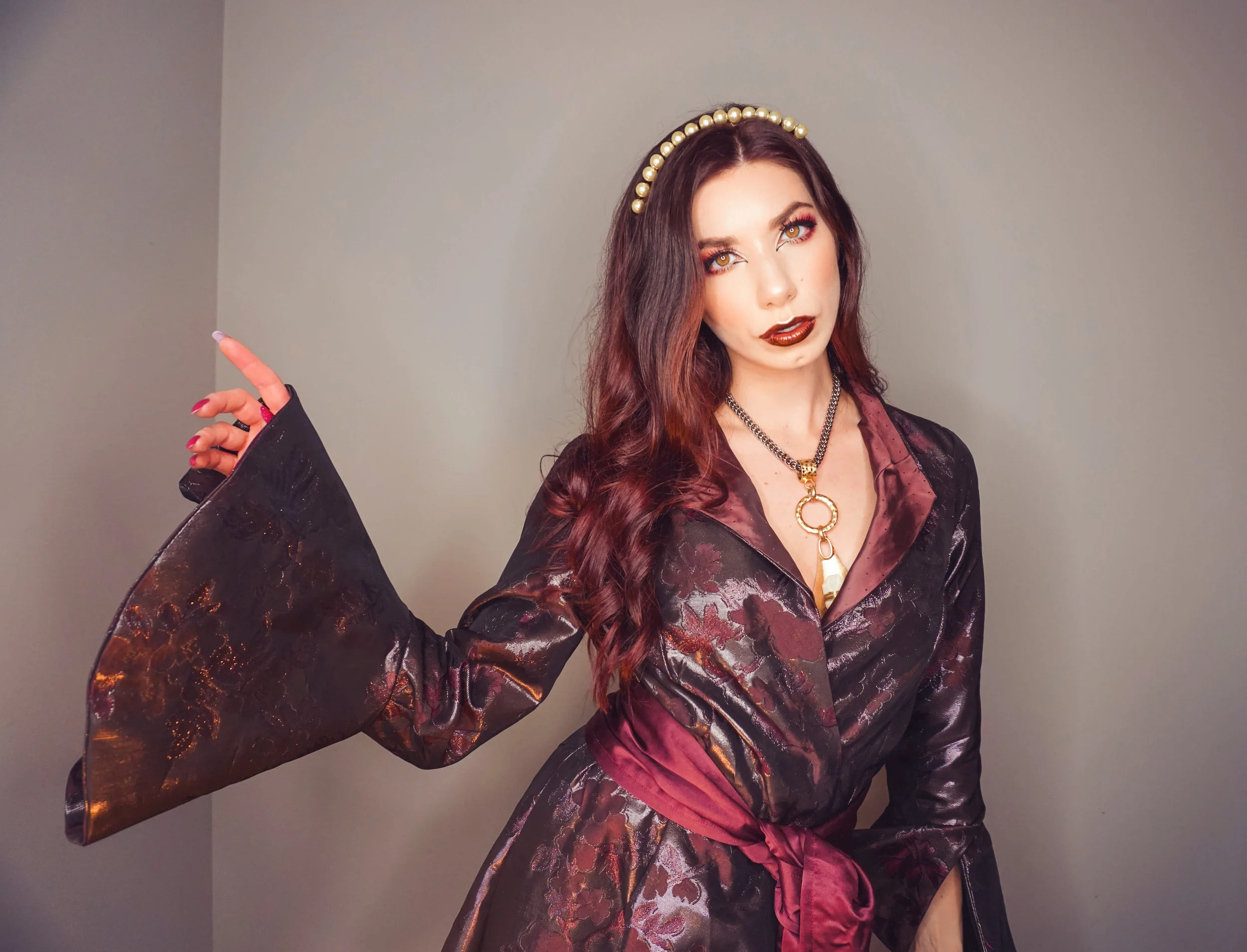 pearlbrocade18.jpg