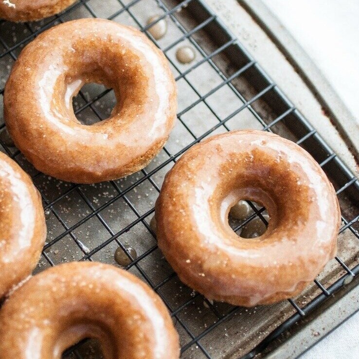 Chai Spiced Baked Doughnuts