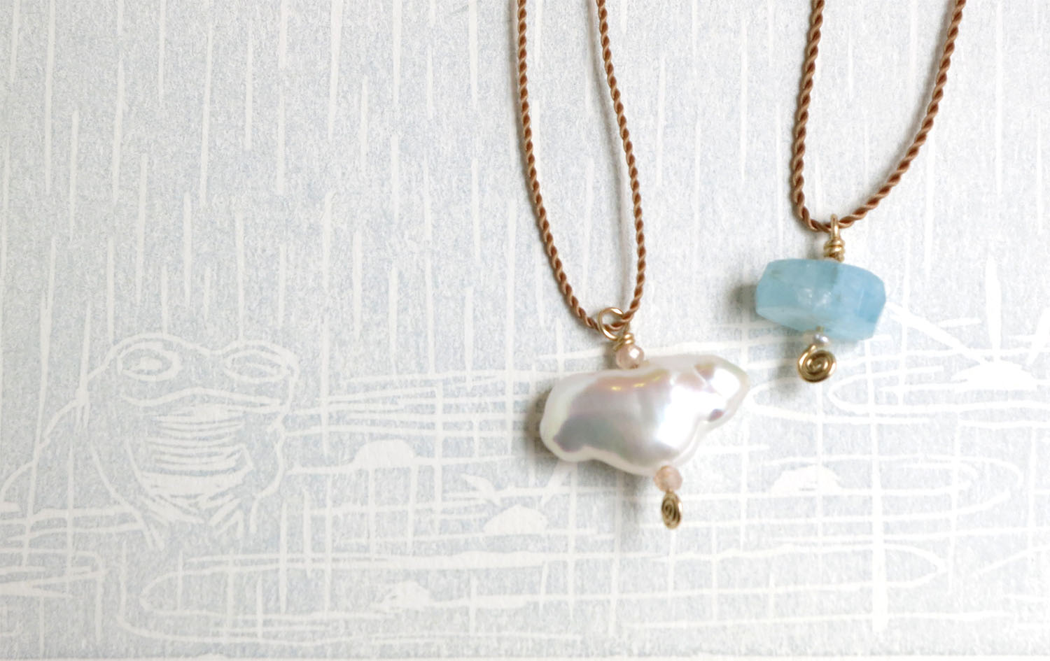 NECK_Cairn_Aqua-Pearl v1.jpg