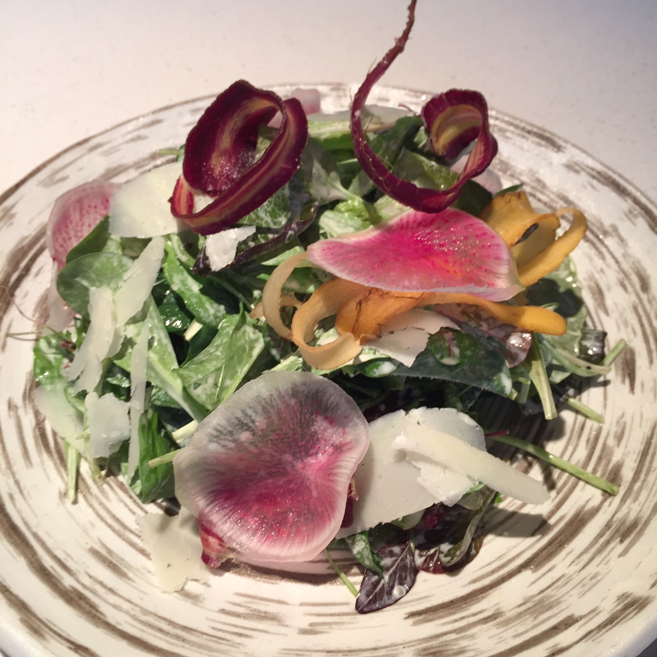 SIMPLE SALAD