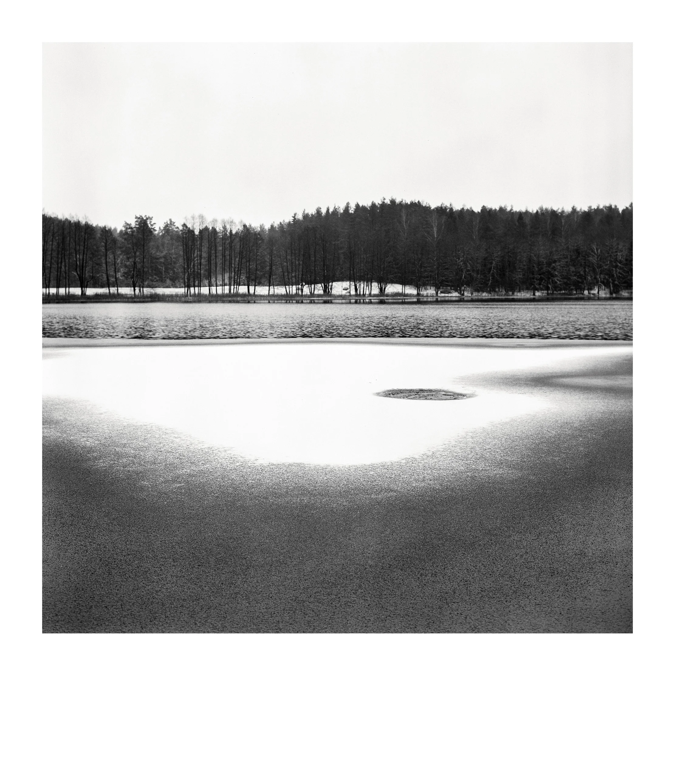 From the series “Paraiškos / Applications”