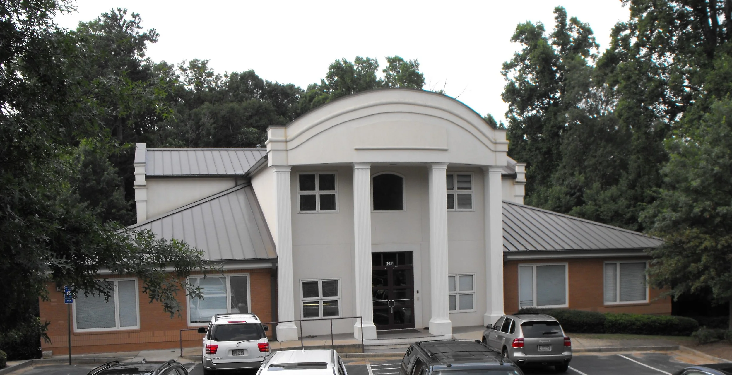 Hightower Trail Office Complex