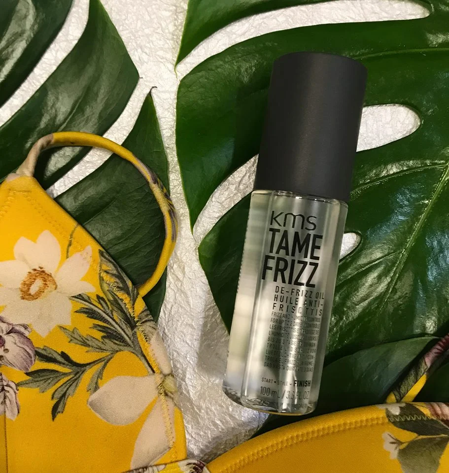 Before you head to the beach, apply a few drops of TAMEFRIZZ De-Frizz Oil for smoothness, humidity resistance, and UV protection