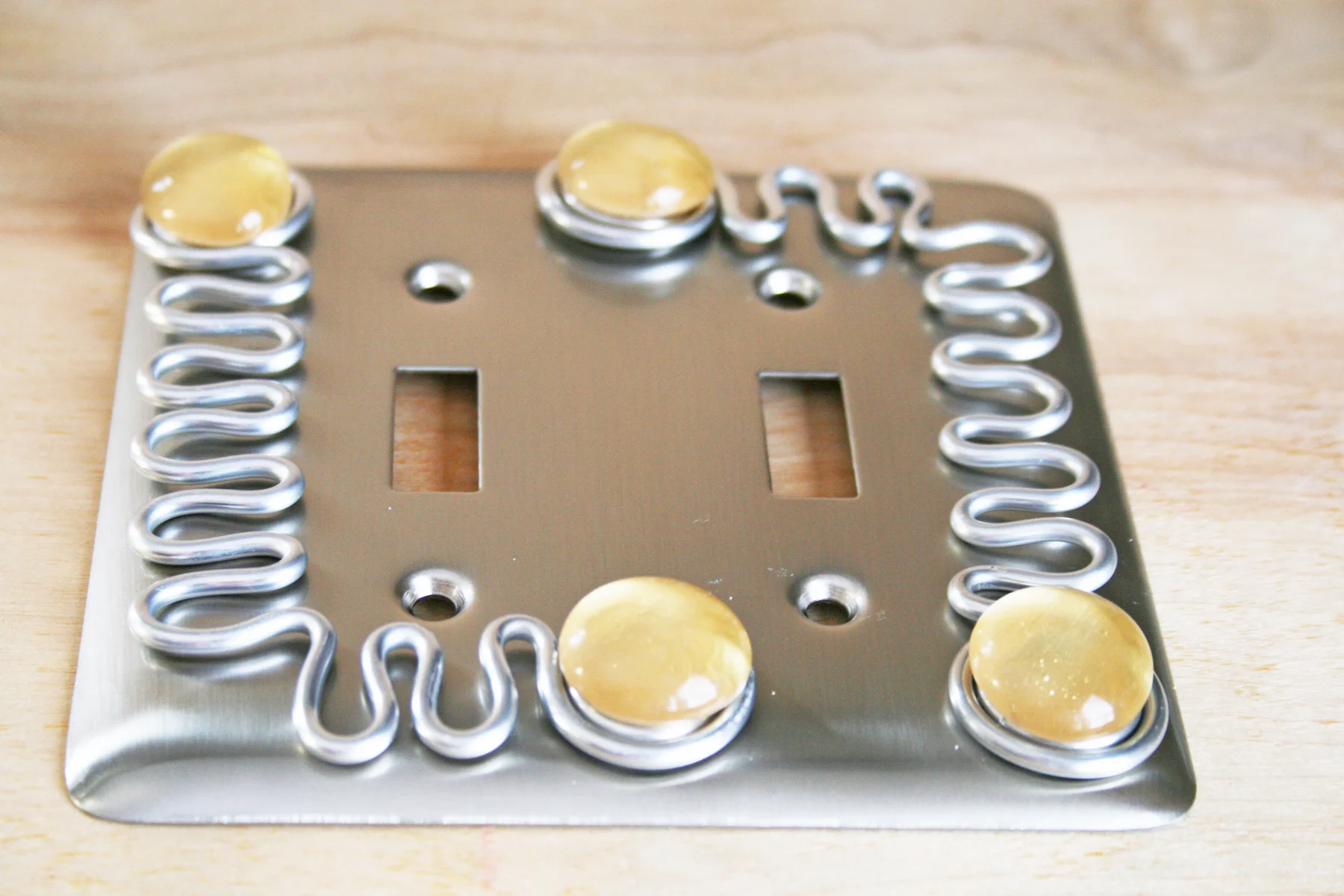 double switch gold3.jpg