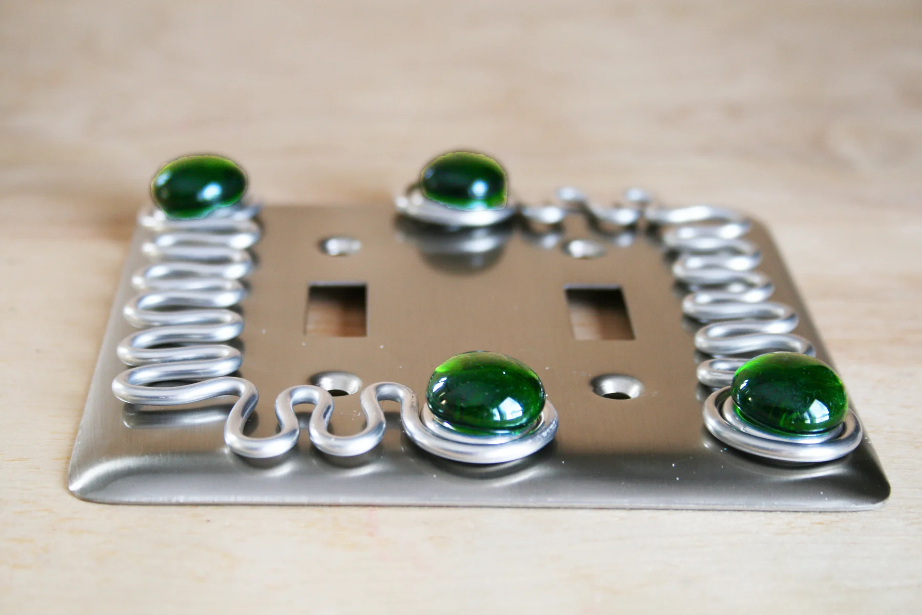 double switch clgreen1.jpg