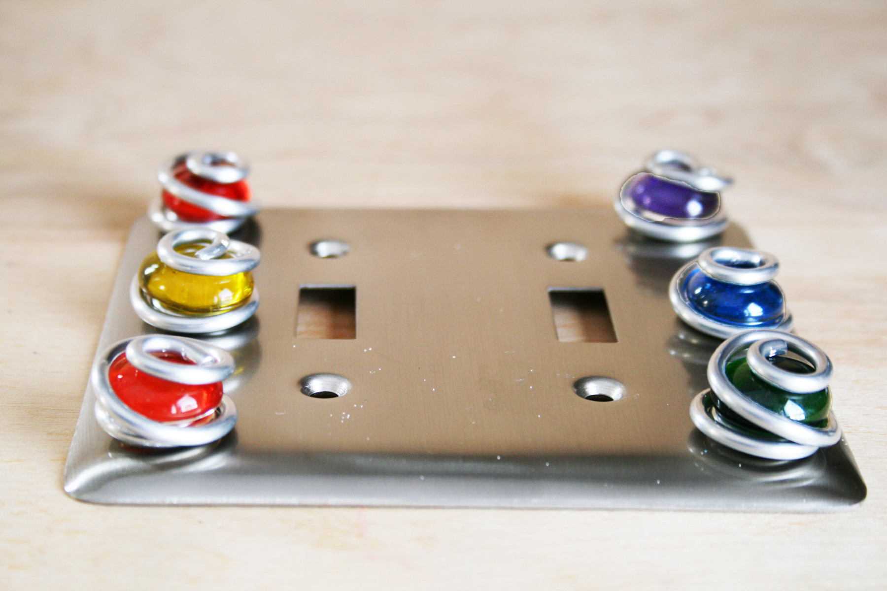 double switch clcolorful1.jpg