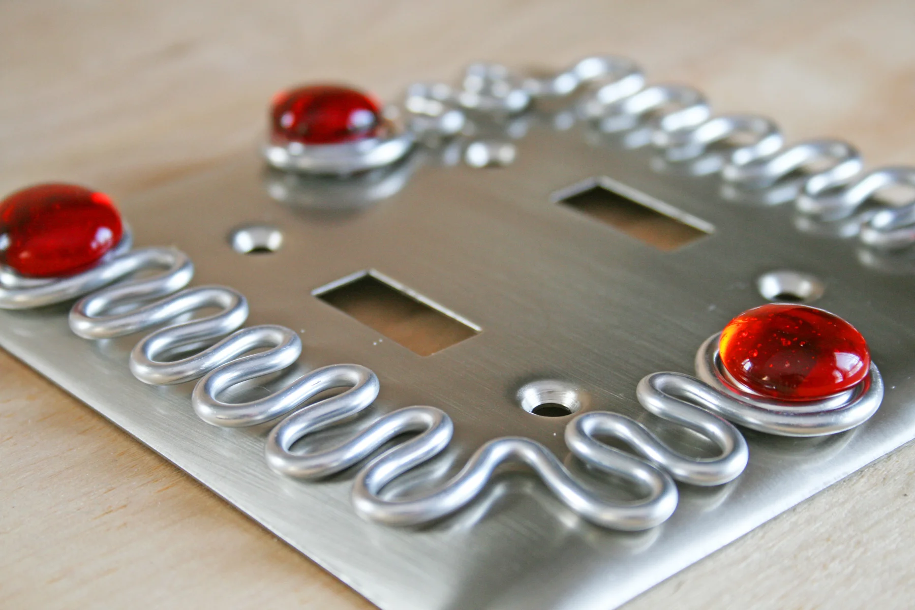 double switch Cl REd3.jpg
