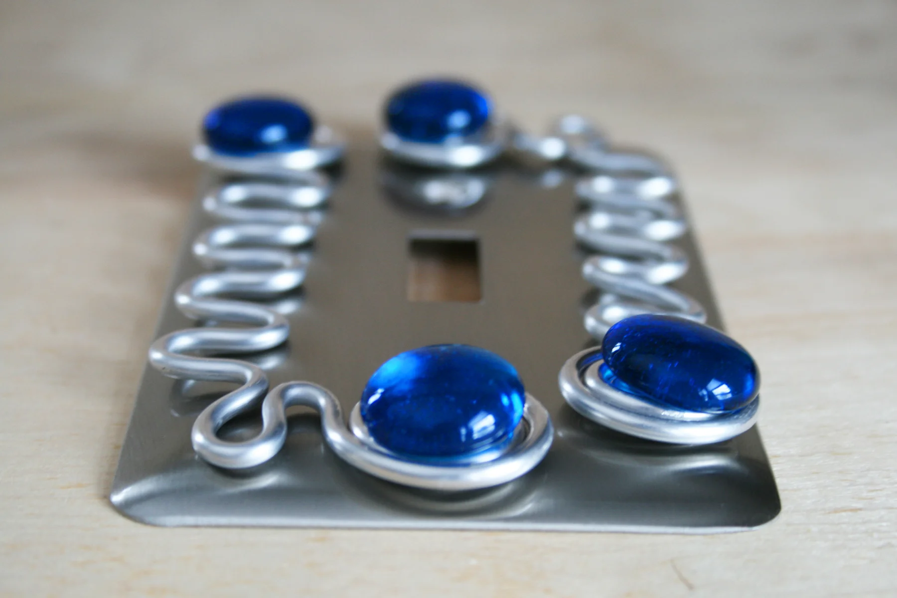 single switch plate blue2.jpg