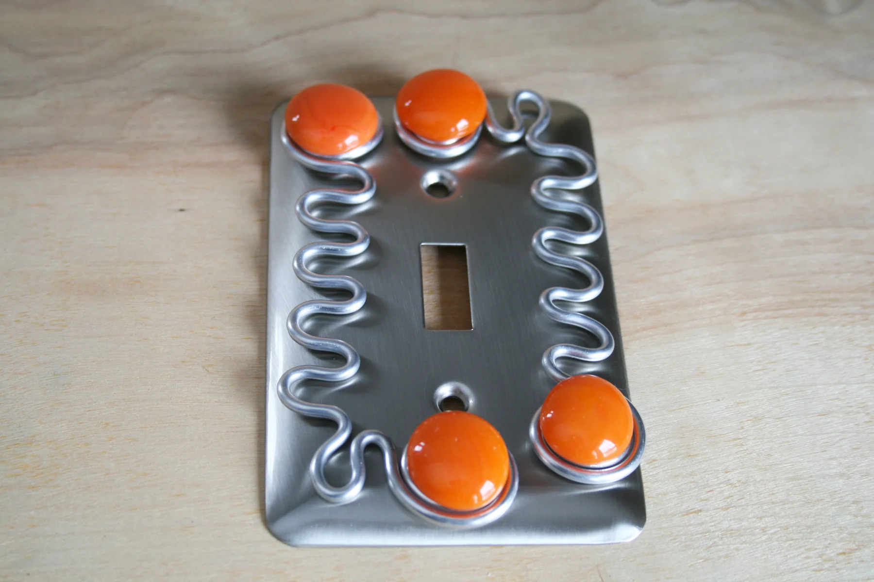 single switch plate orange1.jpg