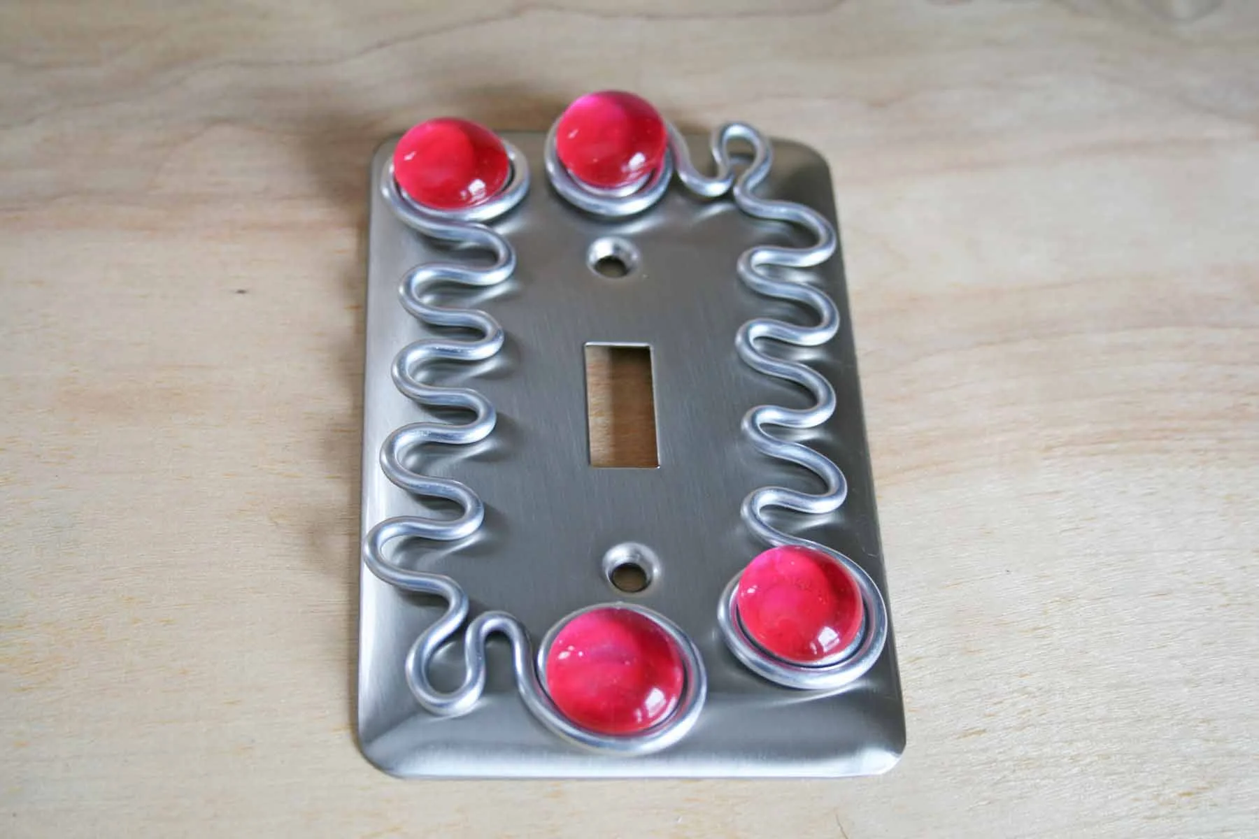 single switch plate pink1.jpg