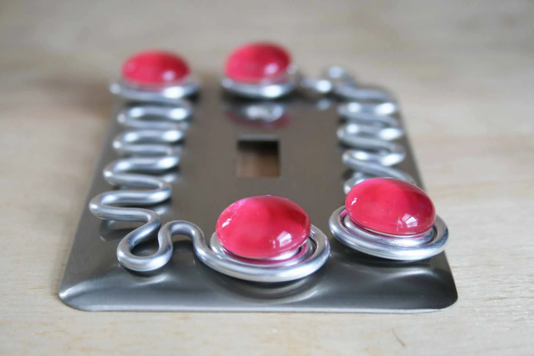 single switch plate pink2.jpg
