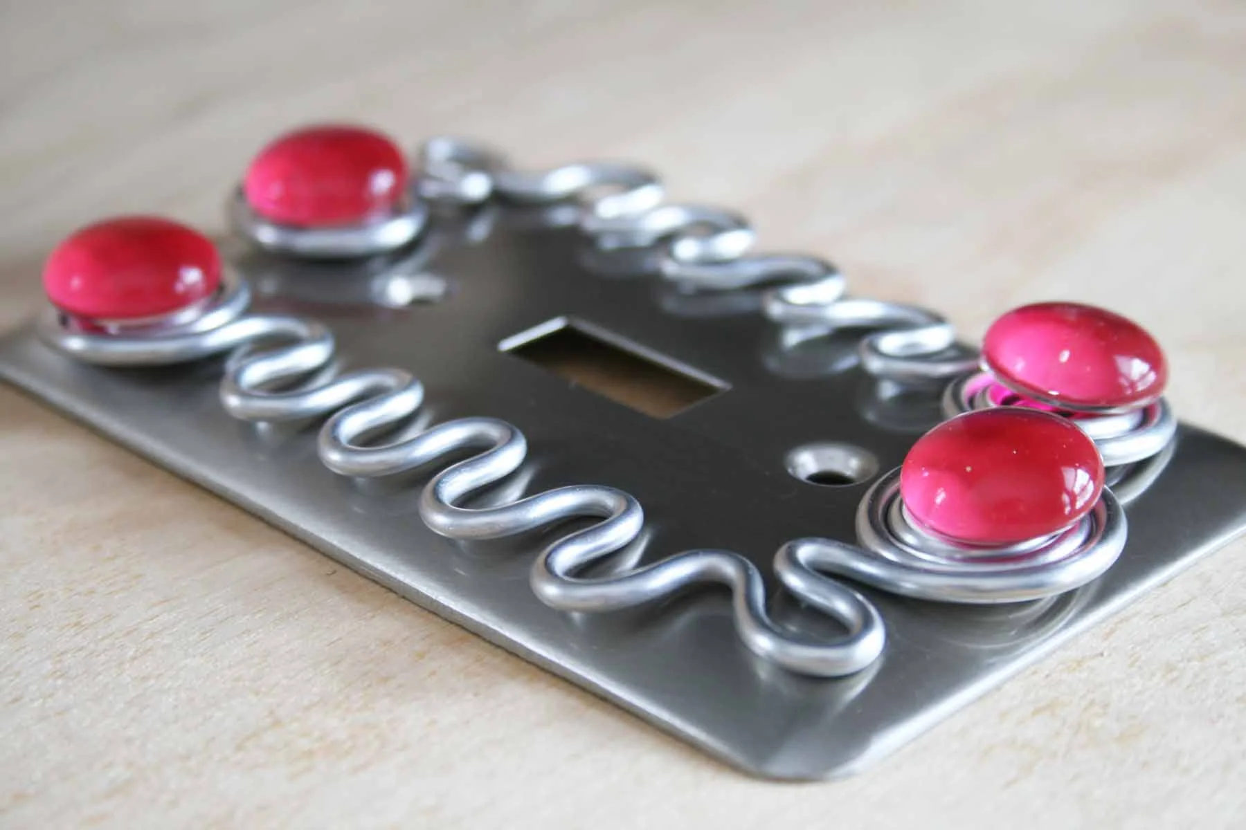 single switch plate pink3.jpg