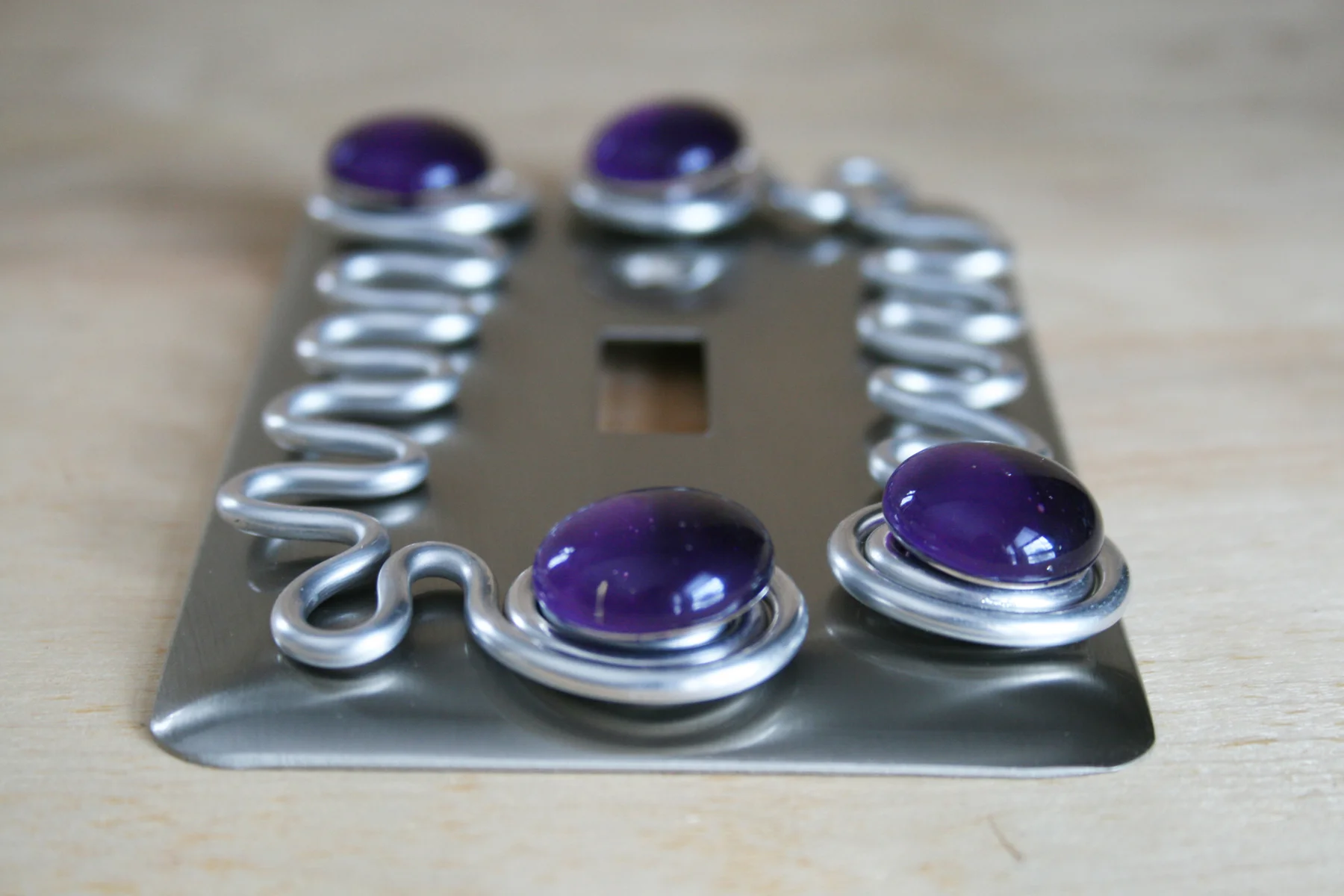 single switch plate purple2.jpg