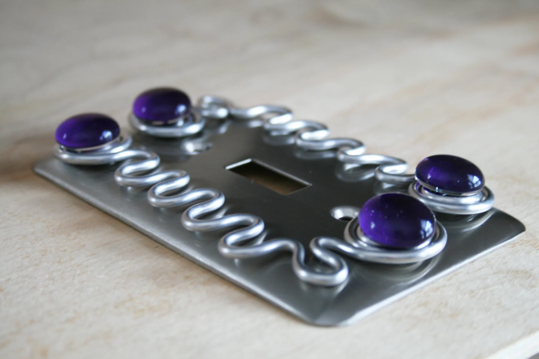 single switch plate purple3.jpg