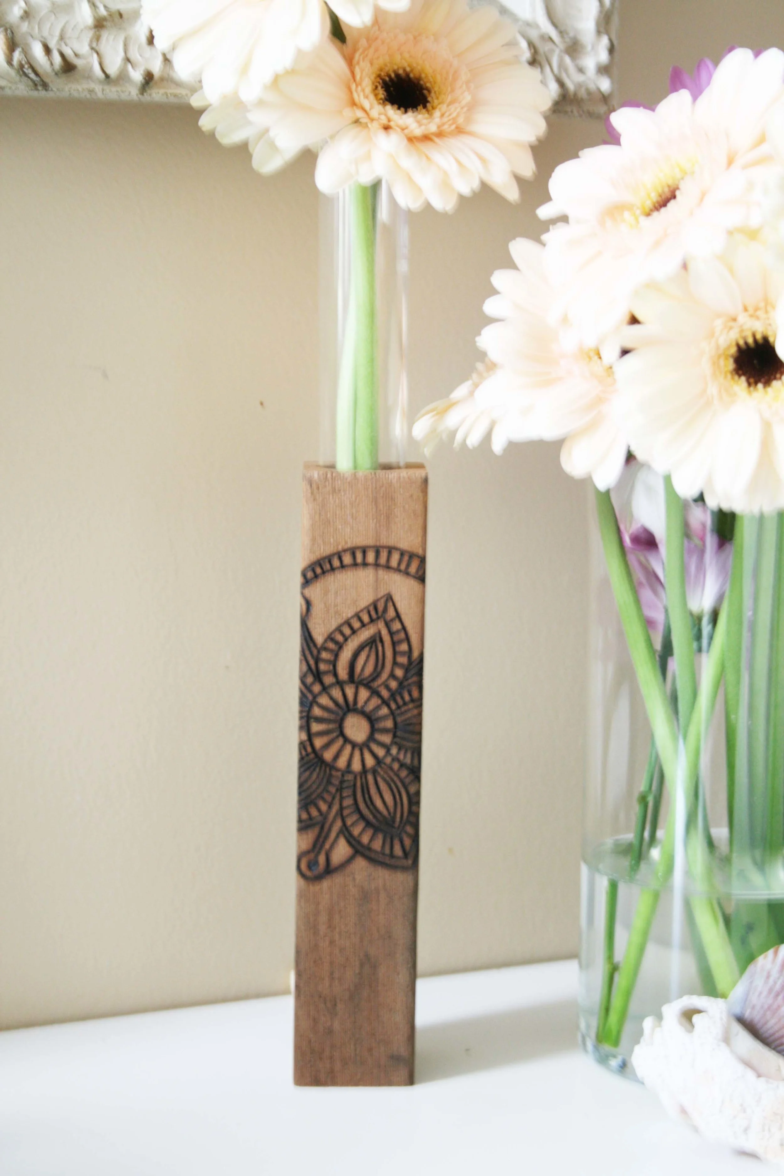 vase7c.jpg
