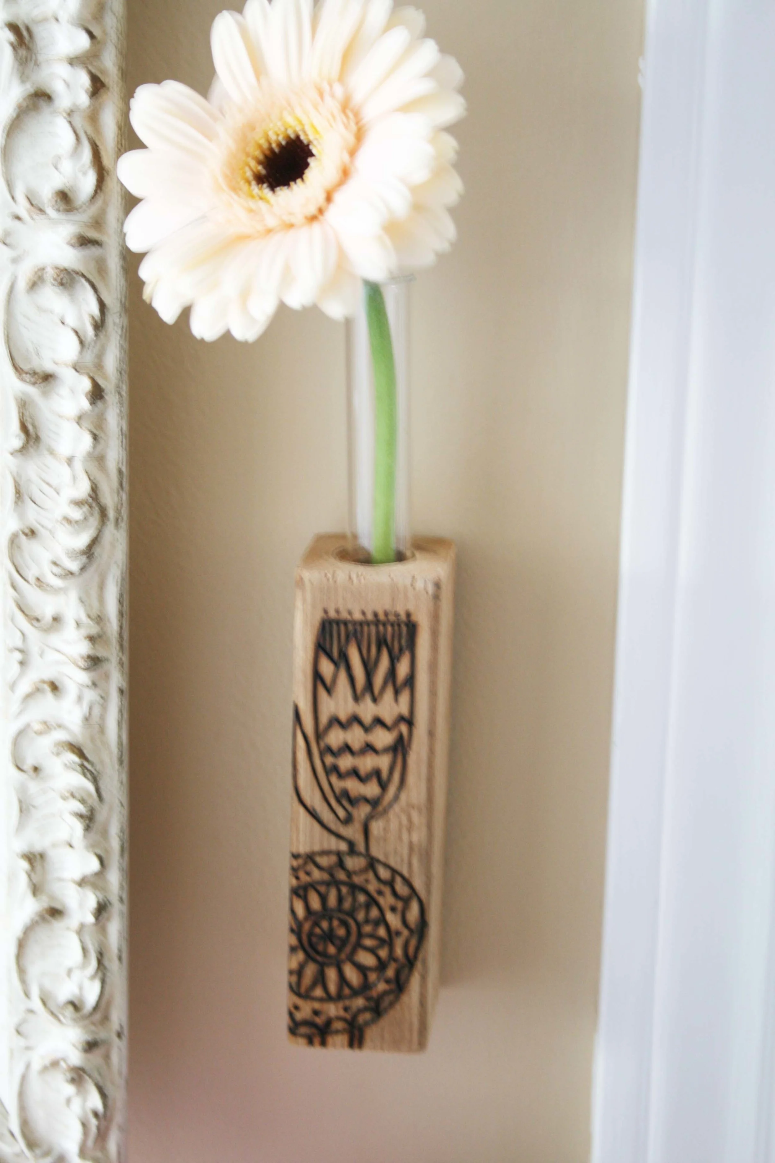 vase11d.jpg