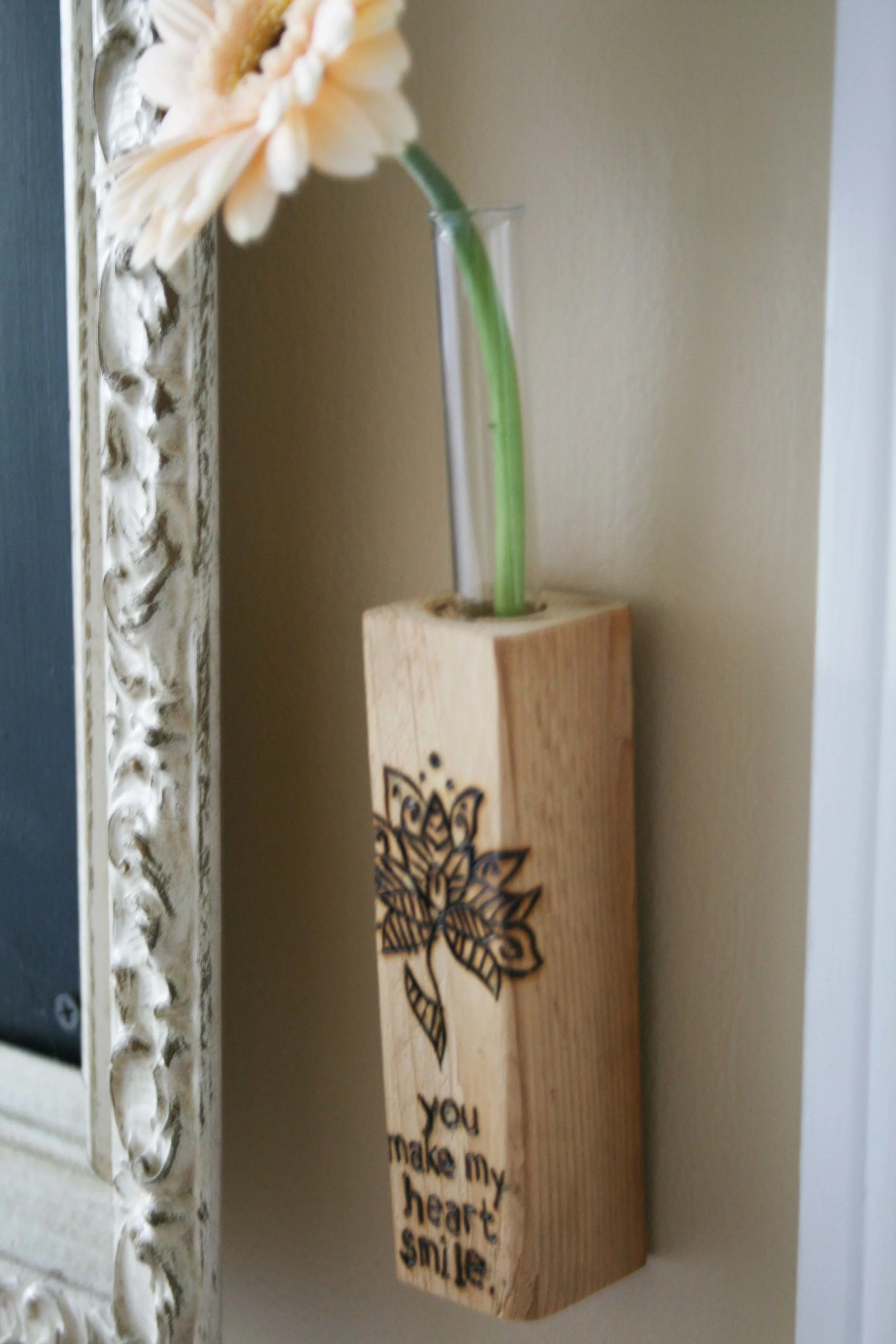vase13b.jpg