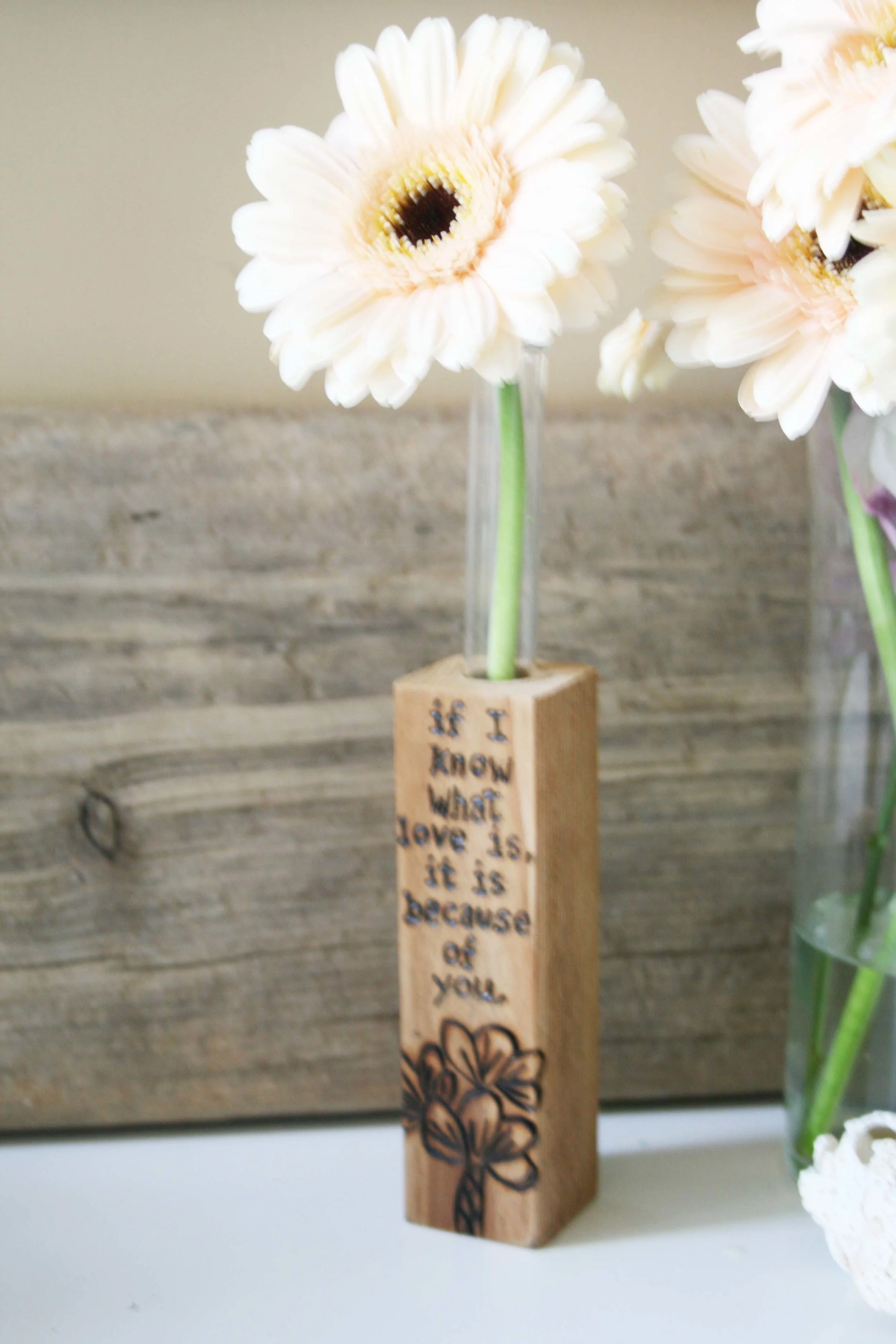 vase14a.jpg