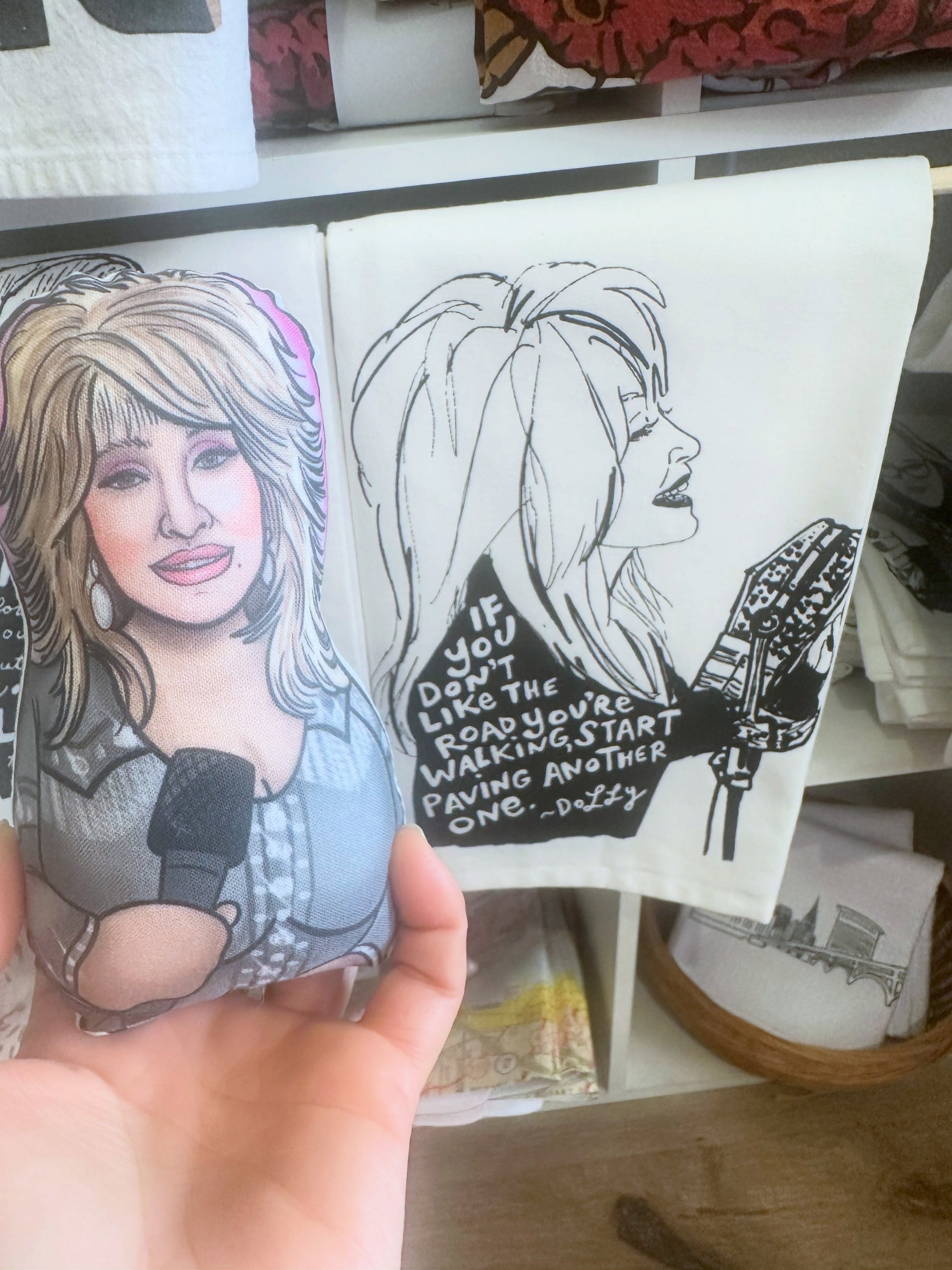 We just heard that @dollyparton passed away. What an amazing human that gave light and love to so many. May her talents and giving live on through her spirit. ❤️