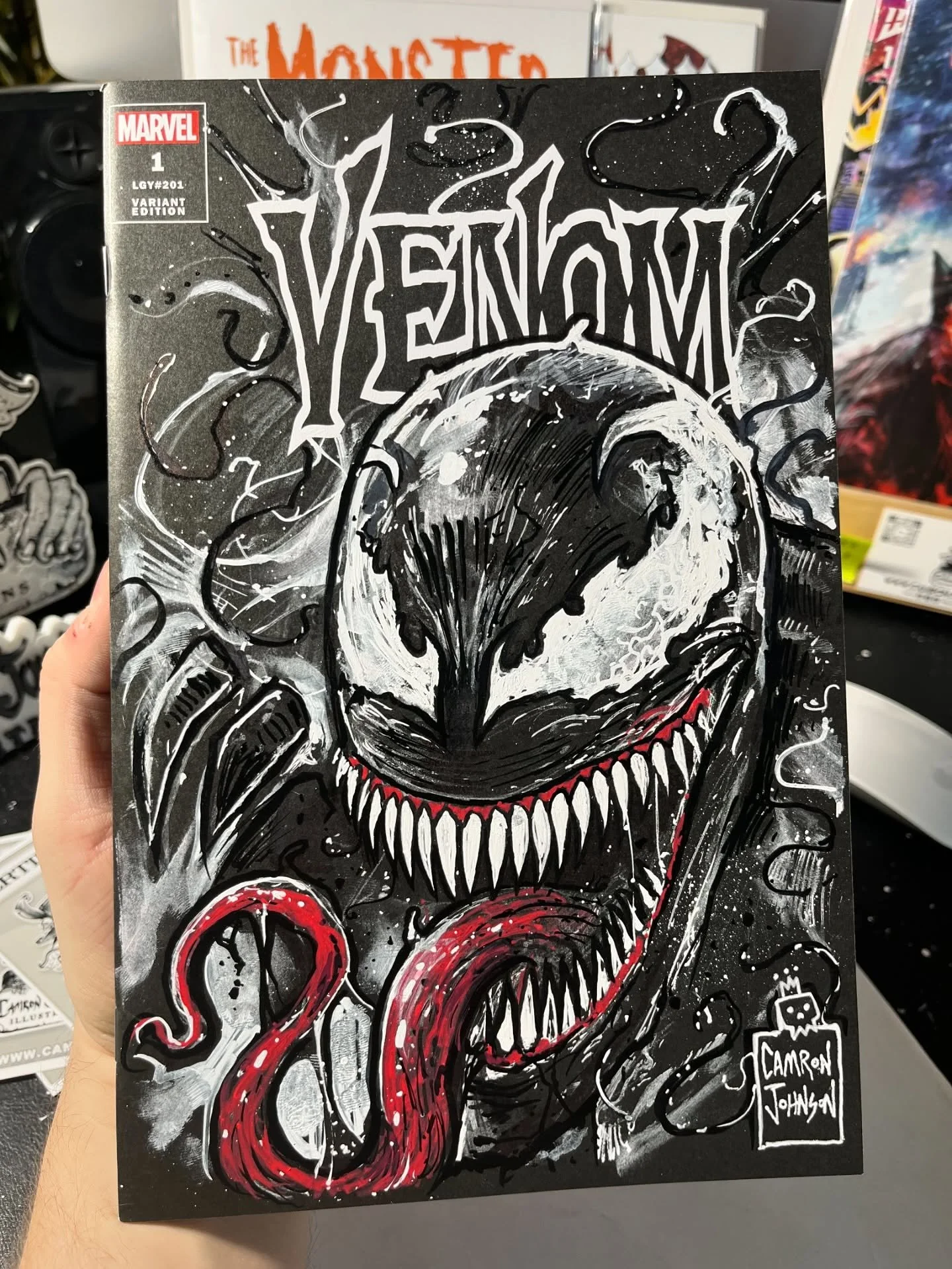 😵&zwj;💫✍️ cold day cool comics 🧊🥶

#Venom #TMNT #sketch #sketchcover #comics