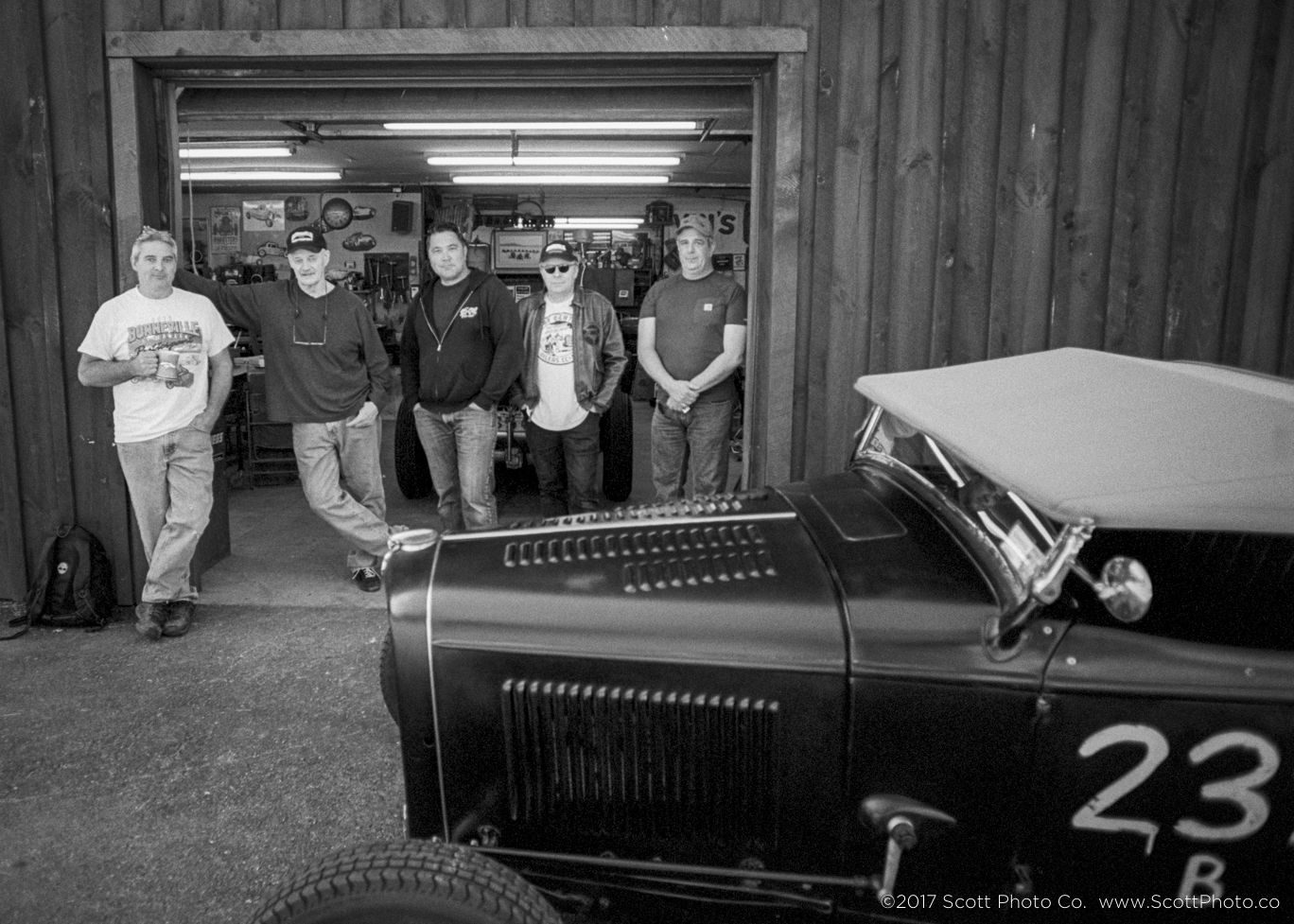 Leaving for TROG. From L-R: Keith, Ken, Mike, Jon and Carter
