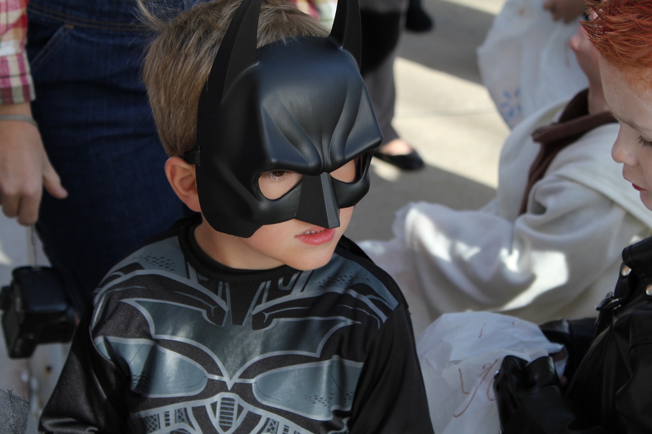 CHECK OUT RONNIE'S AWESOME HALLOWEEN FOMO GUIDE. EVENT LISTINGS ARE CHECKED AT THE TIME OF POSTING BUT SCHEDULES MAY CHANGE WITHOUT NOTICE. LINKS ARE AVAILABLE BELOW TO ALL VENUES FOR YOUR CONVENIENCE. PLEASE CONFIRM INFORMATION WITH THE WEBSITE.