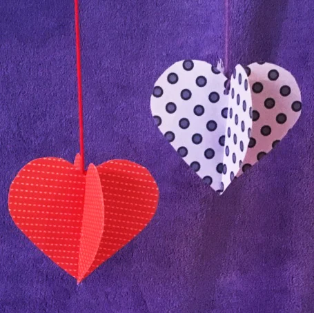 Crafting With Poekie Nook: Paper Valentine's Day Hearts