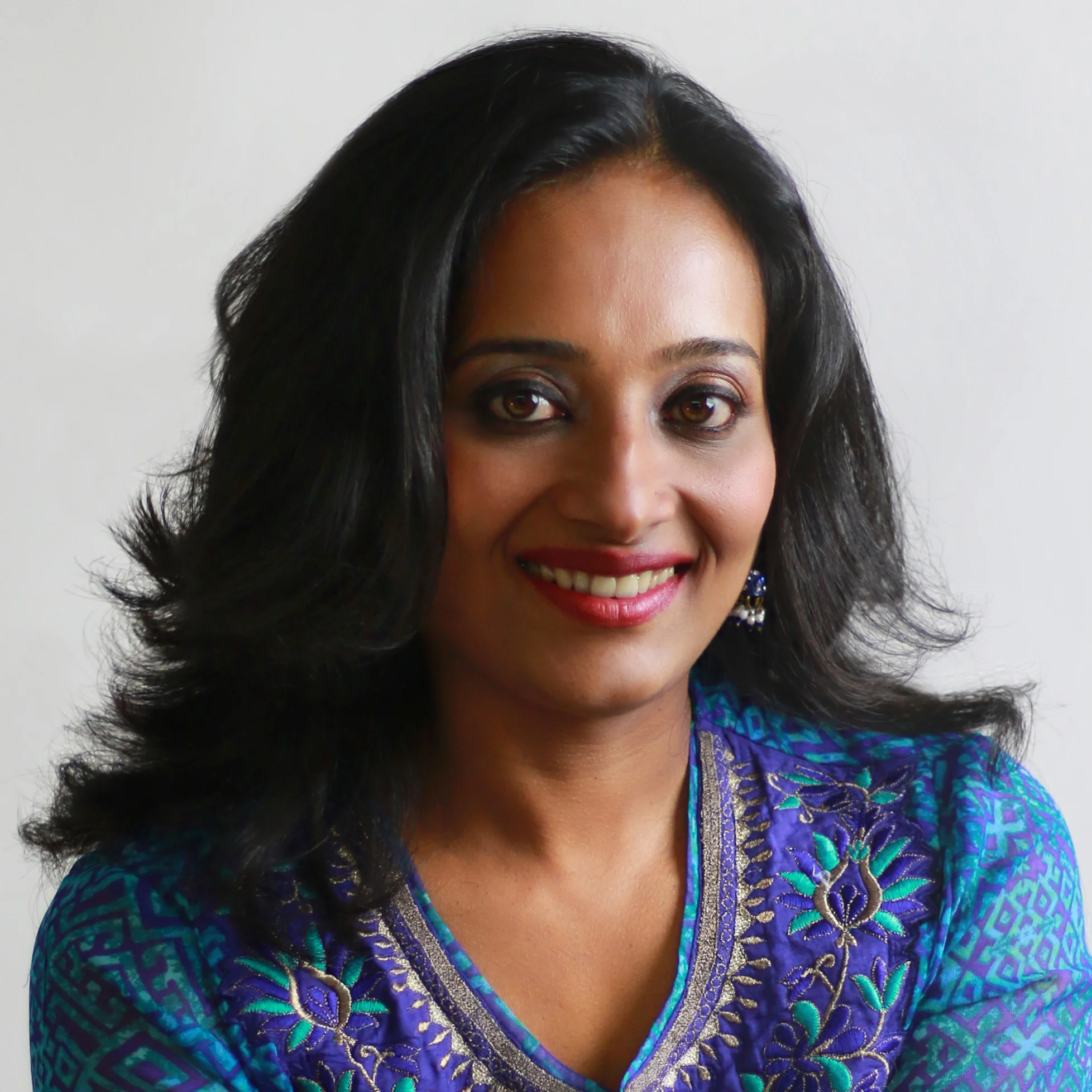 Q&A with Sandhya Acharya, Author of 10 Gulab Jamuns