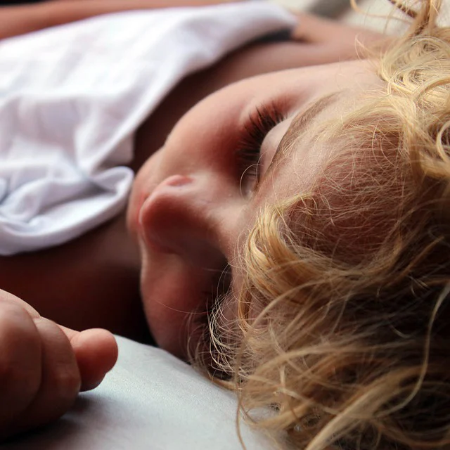&nbsp;6 Tips for Helping Children Sleep During Hot Summer Months​​​​​​​