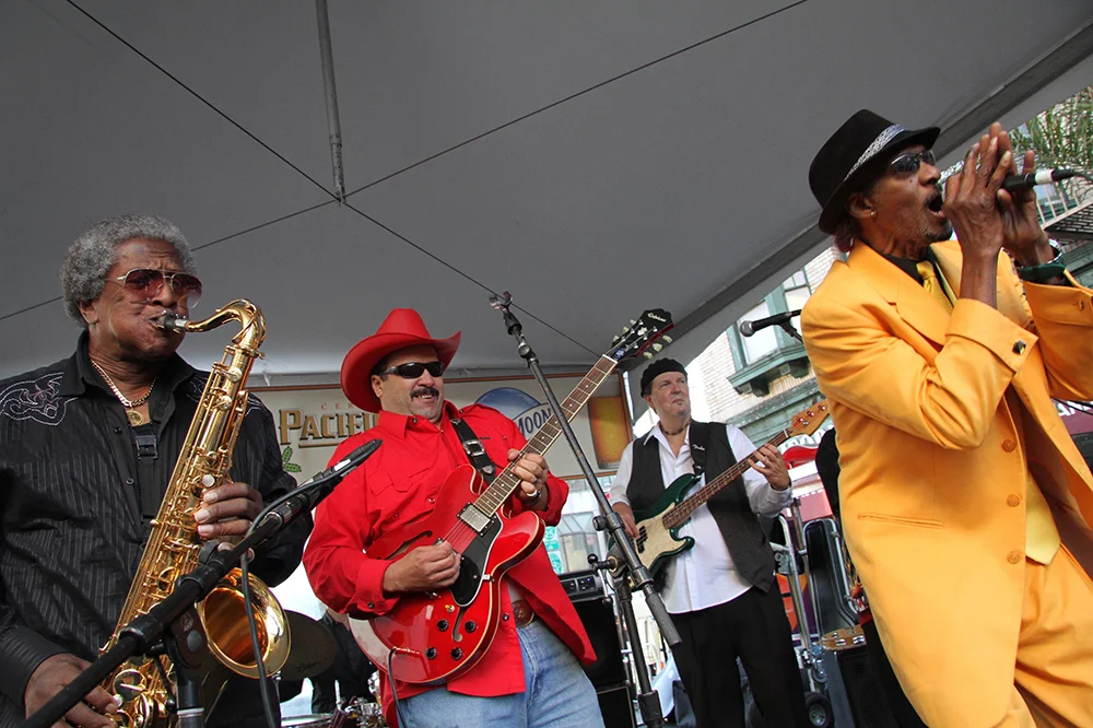 HiRes_Bobbie Webb and Smooth Blues Band [2].jpg