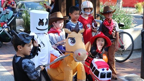 Menlo Park Pumpkin Splash