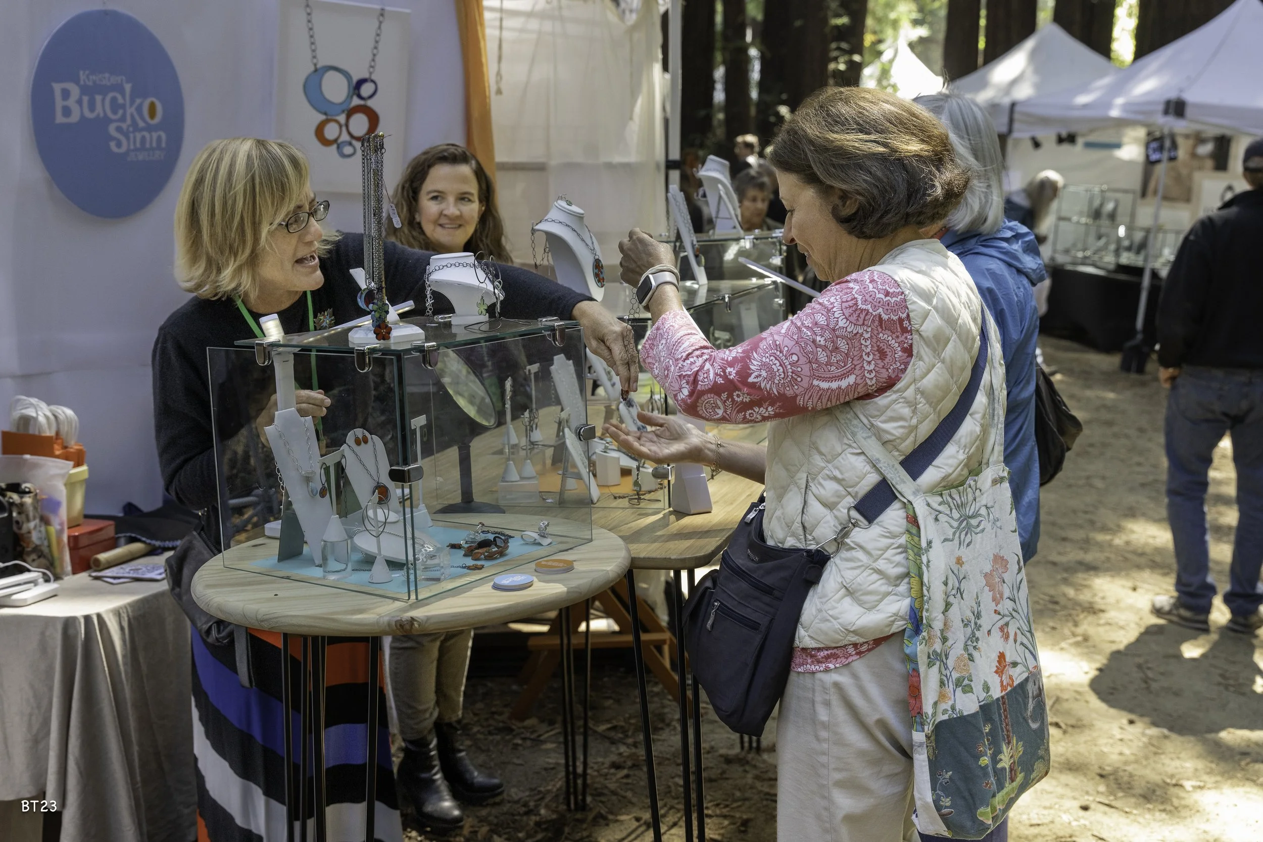 ArtistInteractionJewelry.jpg