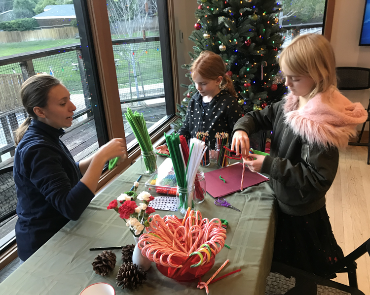 Homestead Valley’s Winter Holiday Celebration