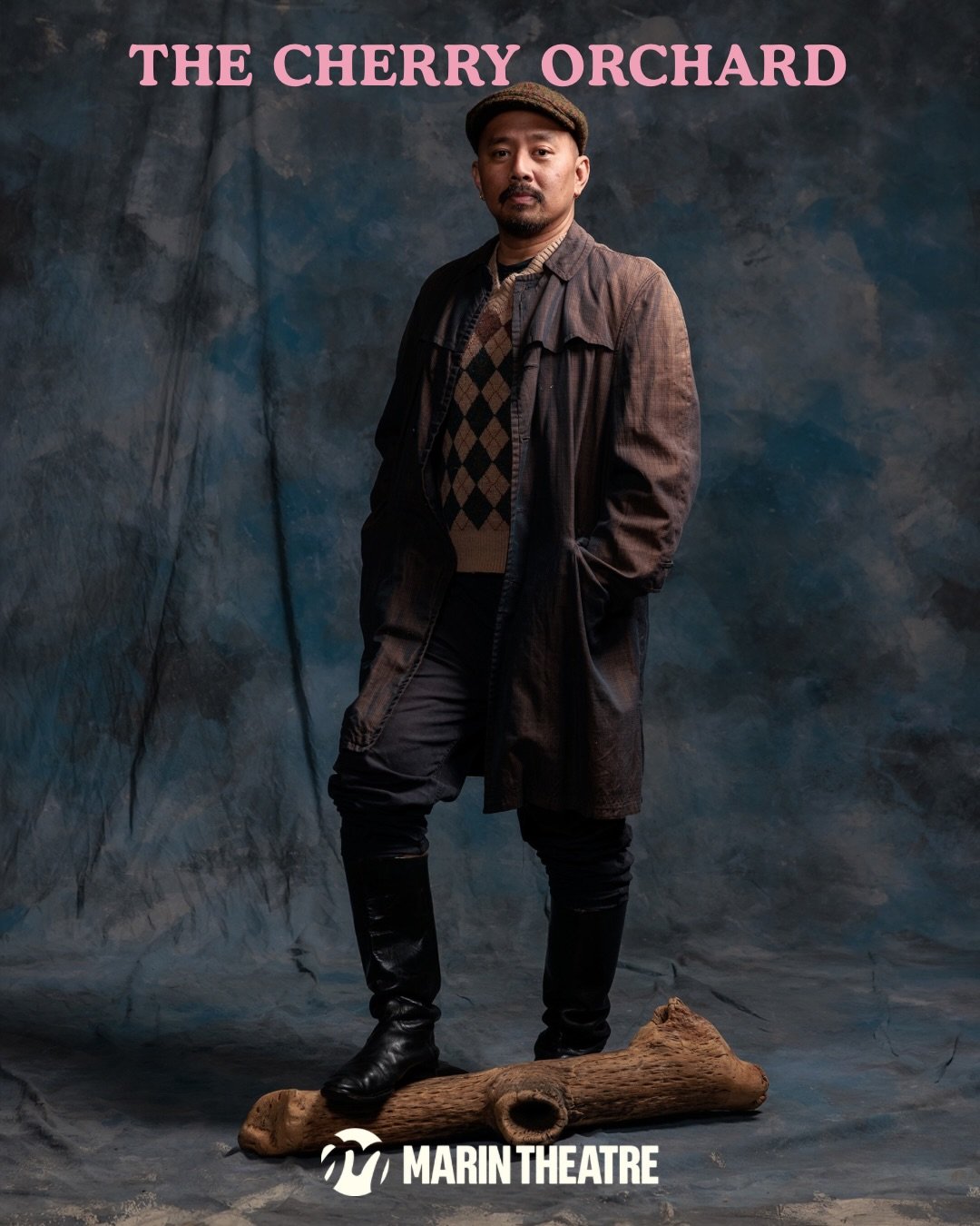 Jomar Tagatac plays Semyón Yepikhódov