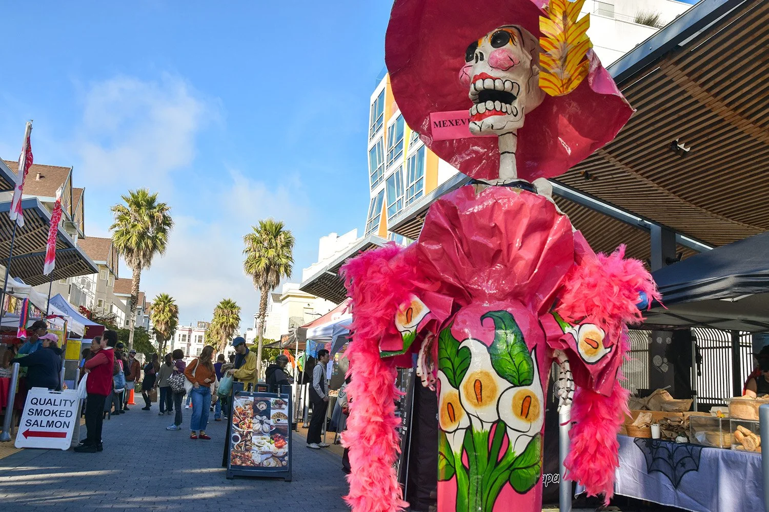 San Francisco: Día de los Muertos and Halloween at Mission Community Market