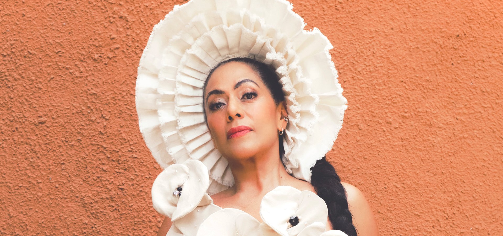 Berkeley: Lila Downs da de Los Muertos al Chile