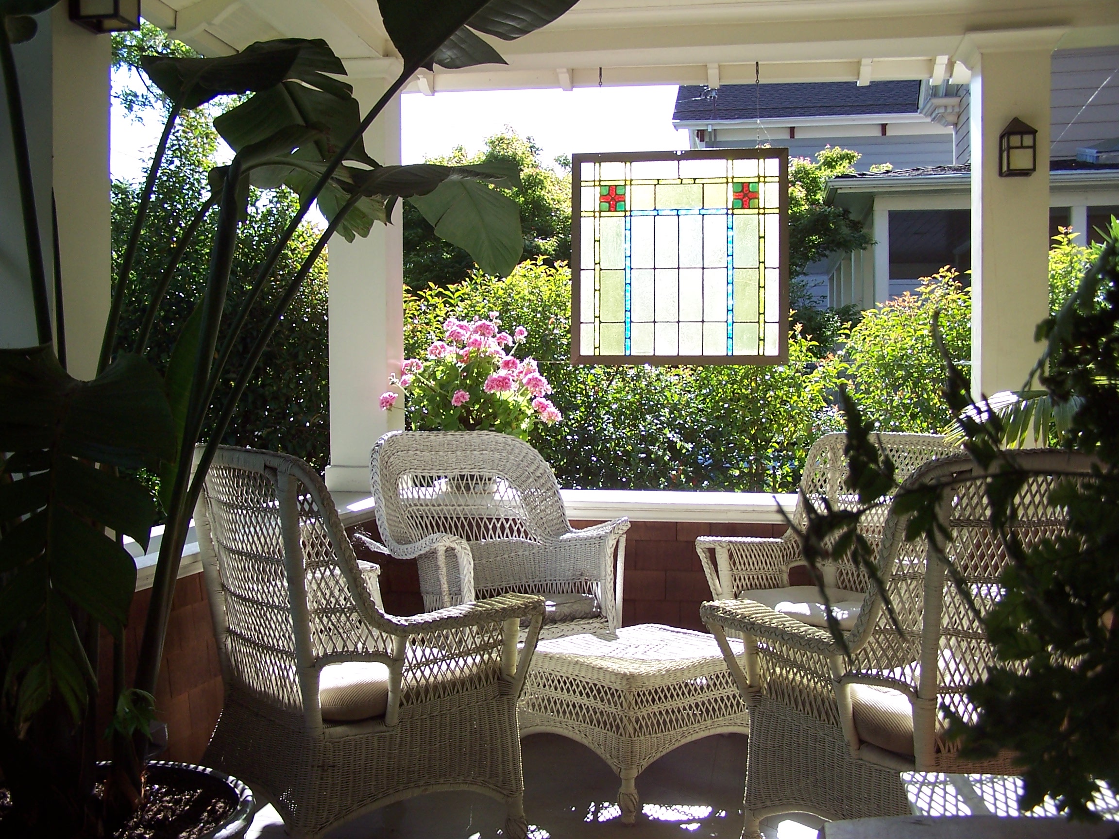 wicker chairs on porch.JPG