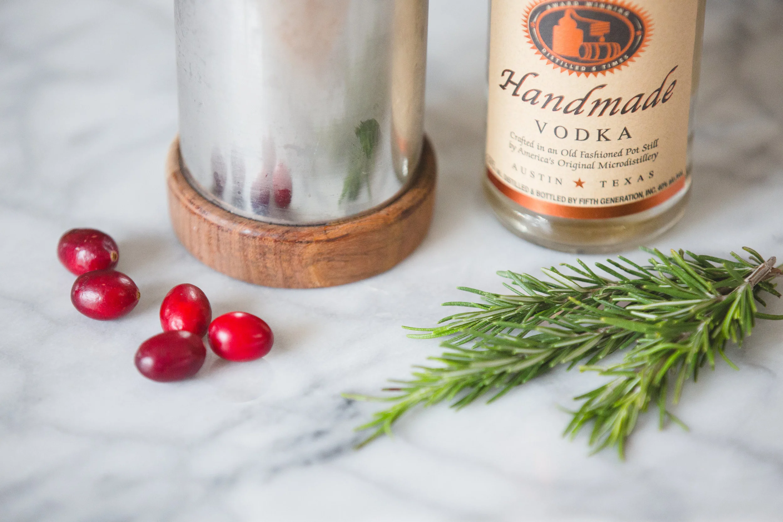 ParrishHousePhotosandSocialAndCo_HolidayEntertaining_21.jpg
