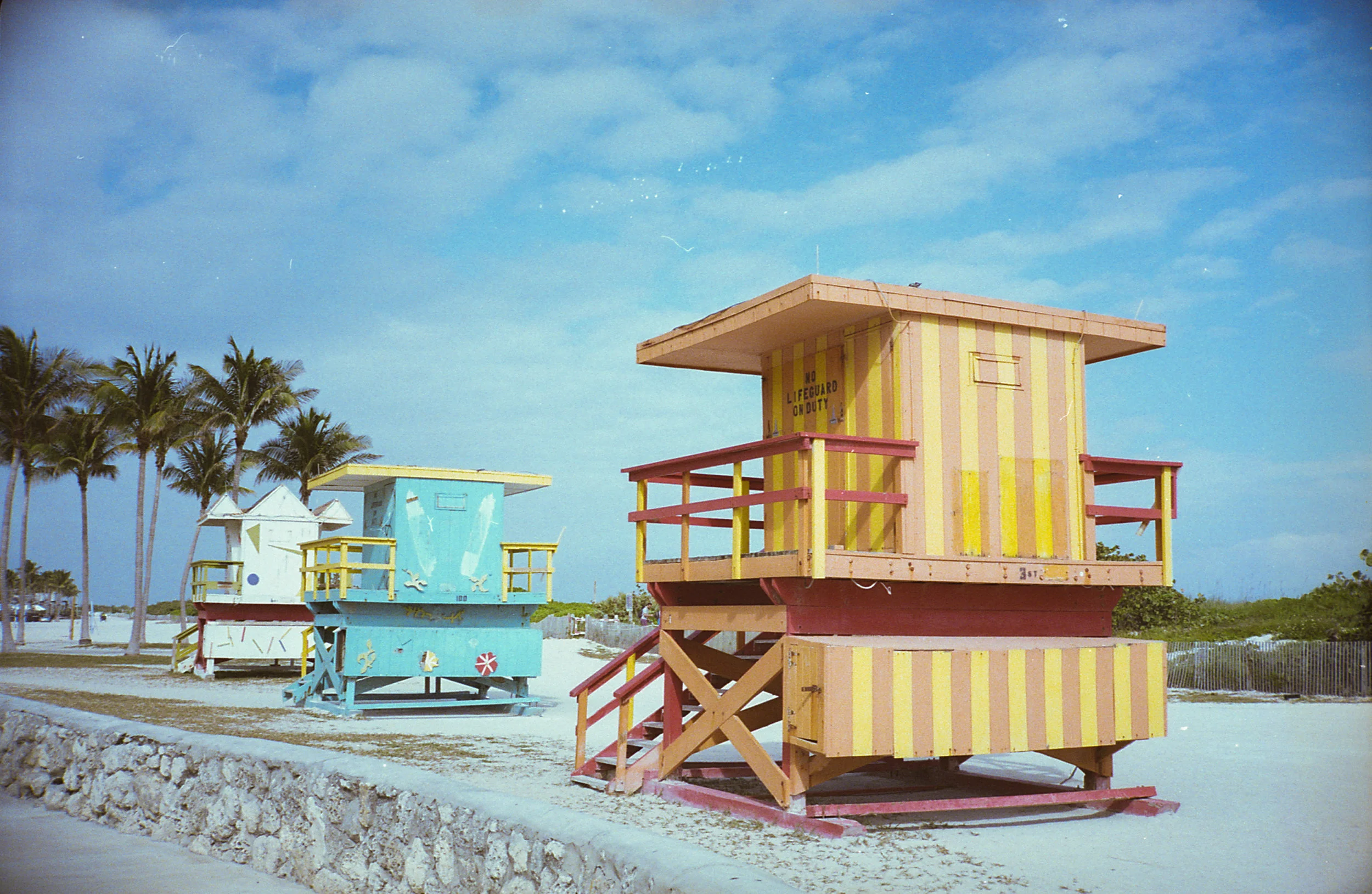 img025.jpg
