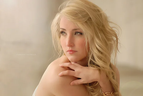 Elizabeth (1).jpg