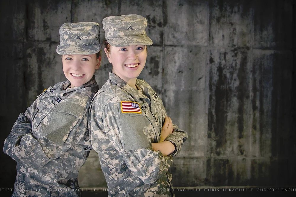 Soldier-Girls-Earrings_0008.jpg