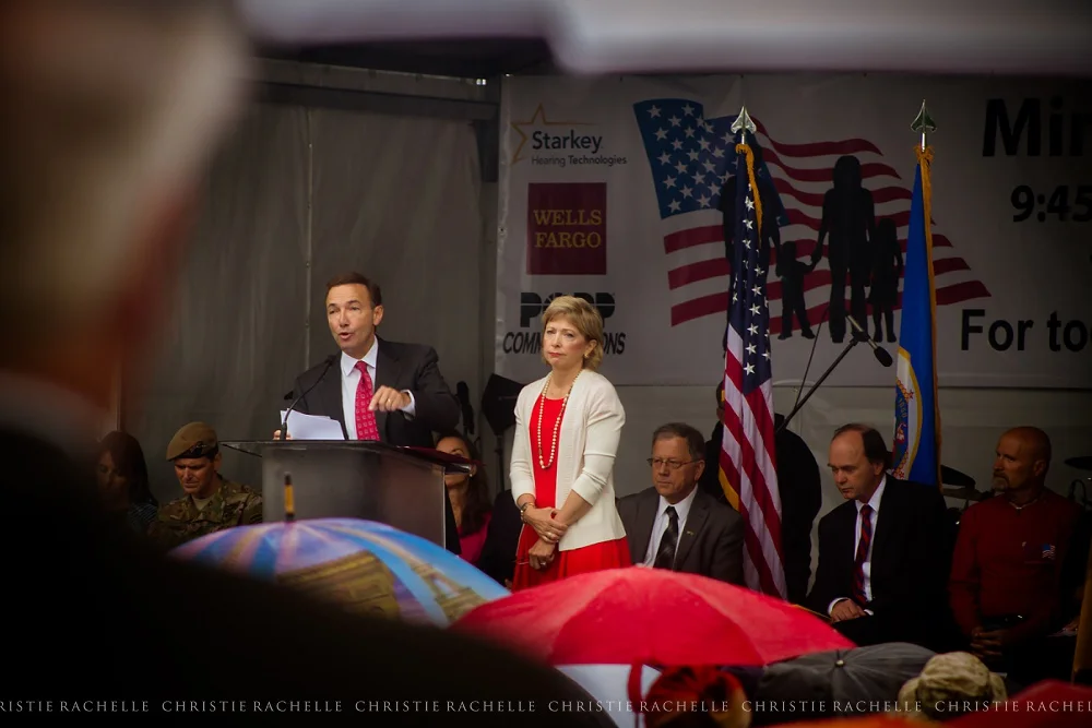  Paul Douglas and Laurie Kruhoeffer, Blue Star Family 